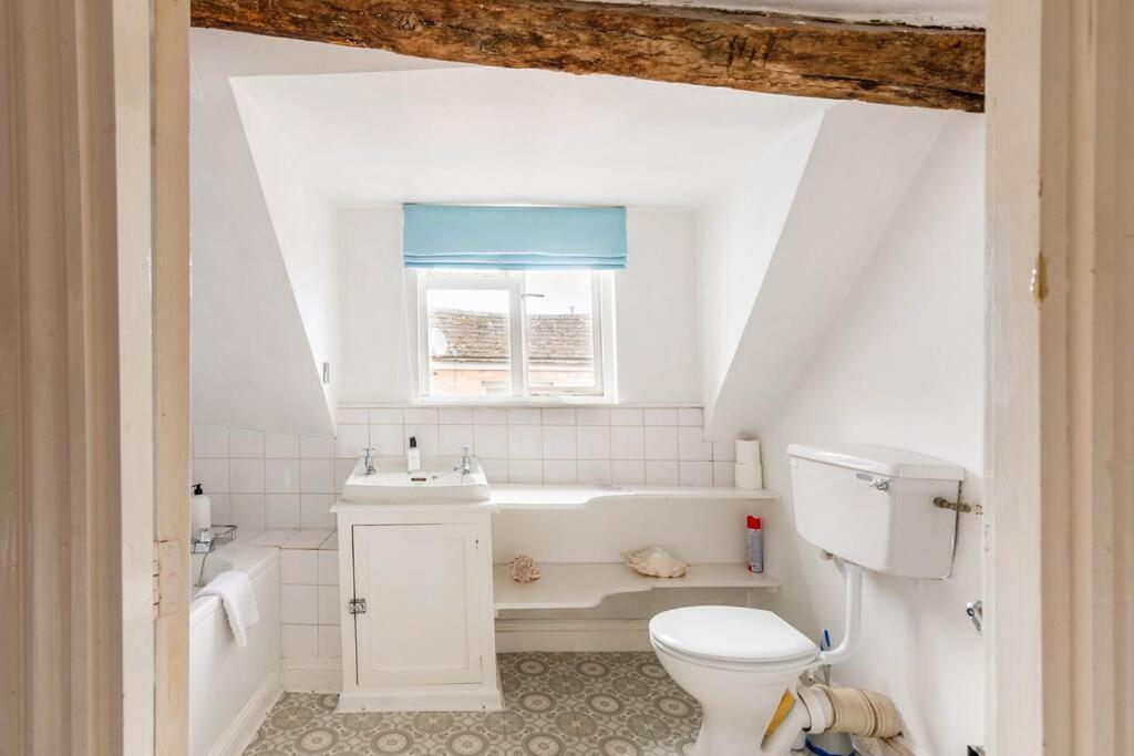 Medieval Roots And Harry Potter Townhouse - Hiking Near Ludlow レオミンスター エクステリア 写真
